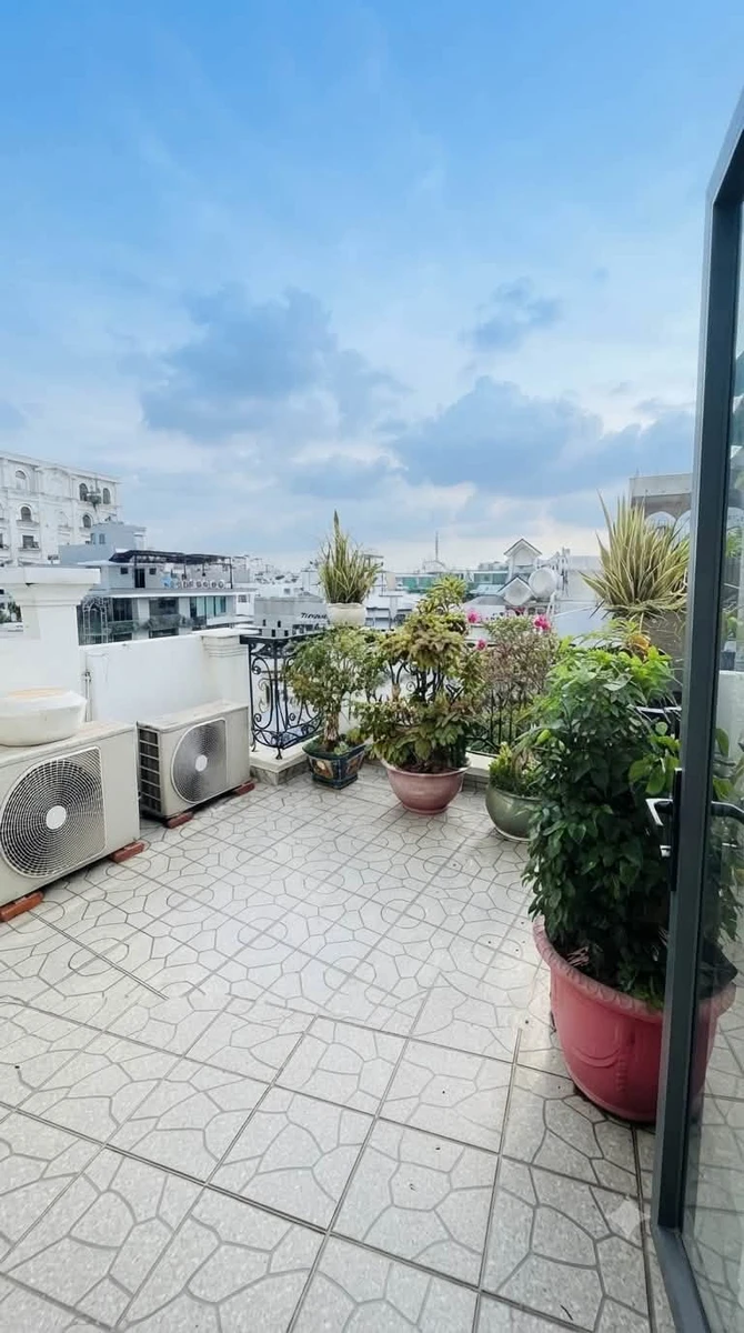 Bán nhà mặt tiền 4x18m 4 tầng sát đường Lê Văn Quới, Bình Tân, nhỉnh 8 tỷ - Ảnh thu nhỏ 2