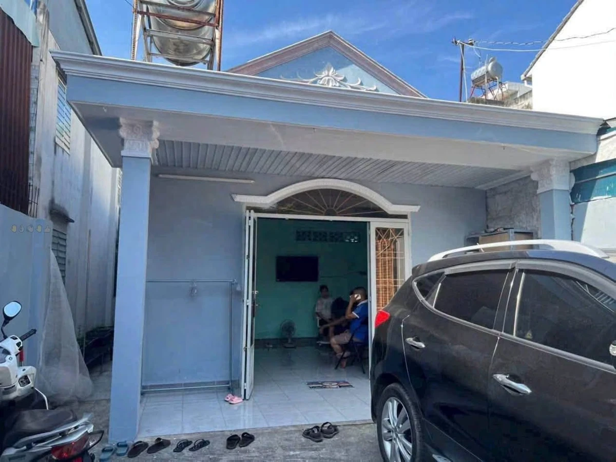 Bán nhà mặt tiền 106,7m2 sát chợ Lái Thiêu, Thuận An, Bình Dương giá 4,5 tỷ - Ảnh thu nhỏ 2