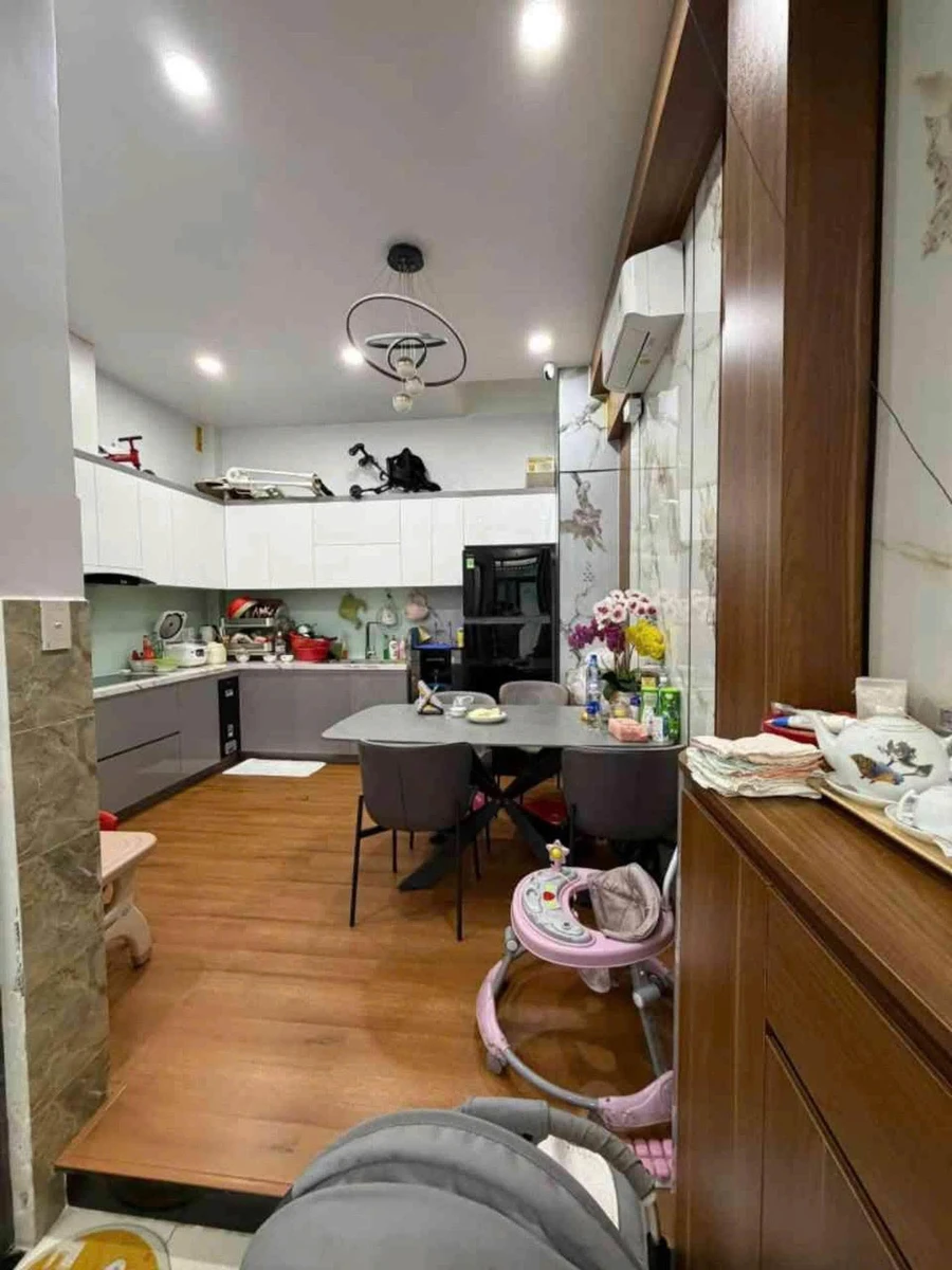 Bán nhà 4 tầng 40m² 4PN đường Trương Thị Hoa giá 4,7 tỷ - Ảnh thu nhỏ 3
