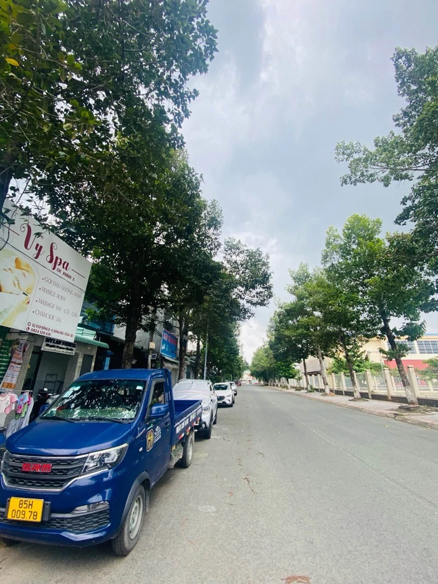 Bán nhà mặt tiền kinh doanh 111m² Dĩ An 6.65 tỷ - Ảnh thu nhỏ 3