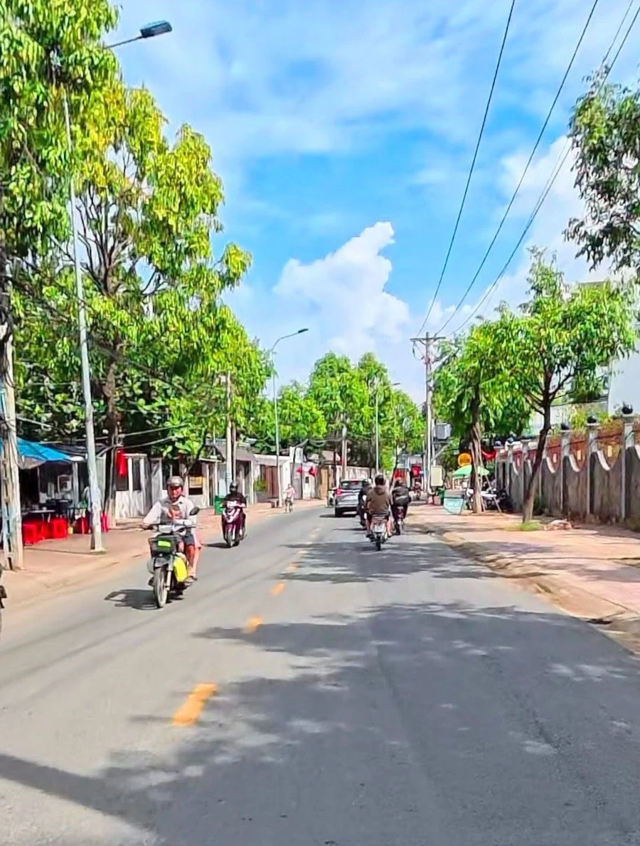 Nhà mặt tiền 230m² Phường Trấn Biên - Ảnh 1