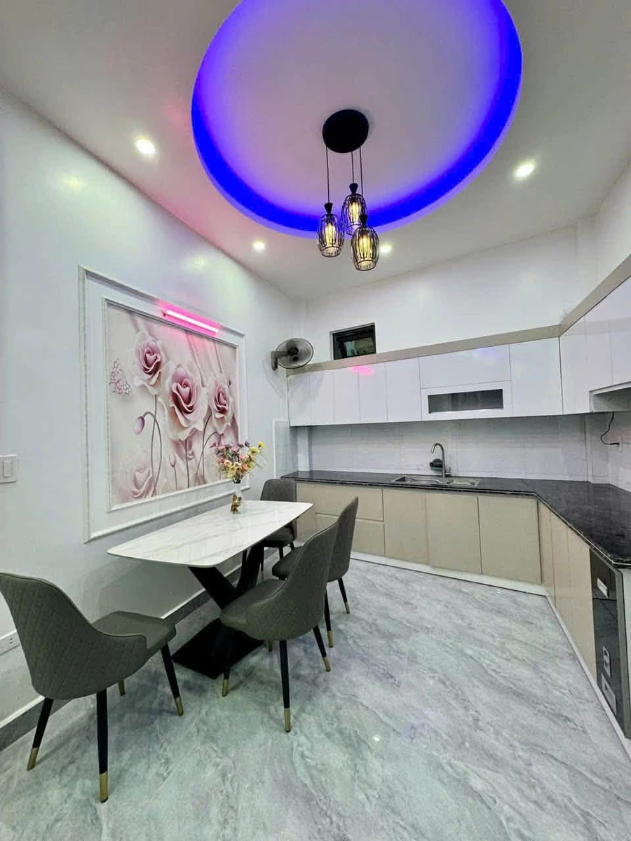 Bán nhà 4 tầng 36m2 sân cổng riêng ngõ 169 Trần Nguyên Hãn, Lê Chân, Hải Phòng giá 2,79 tỷ - Ảnh thu nhỏ 4
