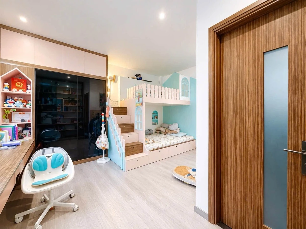 Bán nhà 82m2, 4 phòng ngủ, 3 tầng tại Phú Thuận Q7, 7 tỷ - Ảnh thu nhỏ 5