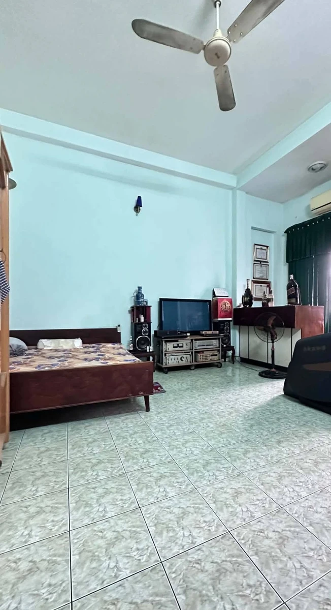 Bán nhà 3 tầng hẻm nhựa 10m 83m² 4PN gần Cityland Gò Vấp, giá 14 tỷ - Ảnh thu nhỏ 5