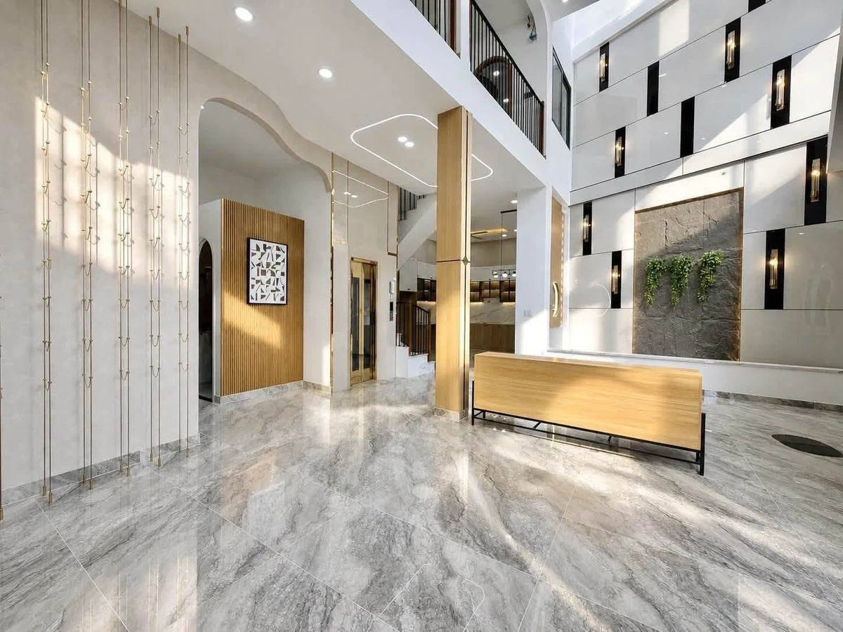 Bán nhà mới xây 5 tầng 80m2 có thang máy, tặng full nội thất giáp Phú Nhuận, Bình Thạnh - Ảnh thu nhỏ 2