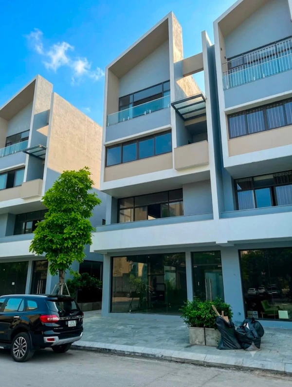 Bán shophouse 147m² Green Diamond Yết Kiêu Hạ Long, 18 tỷ