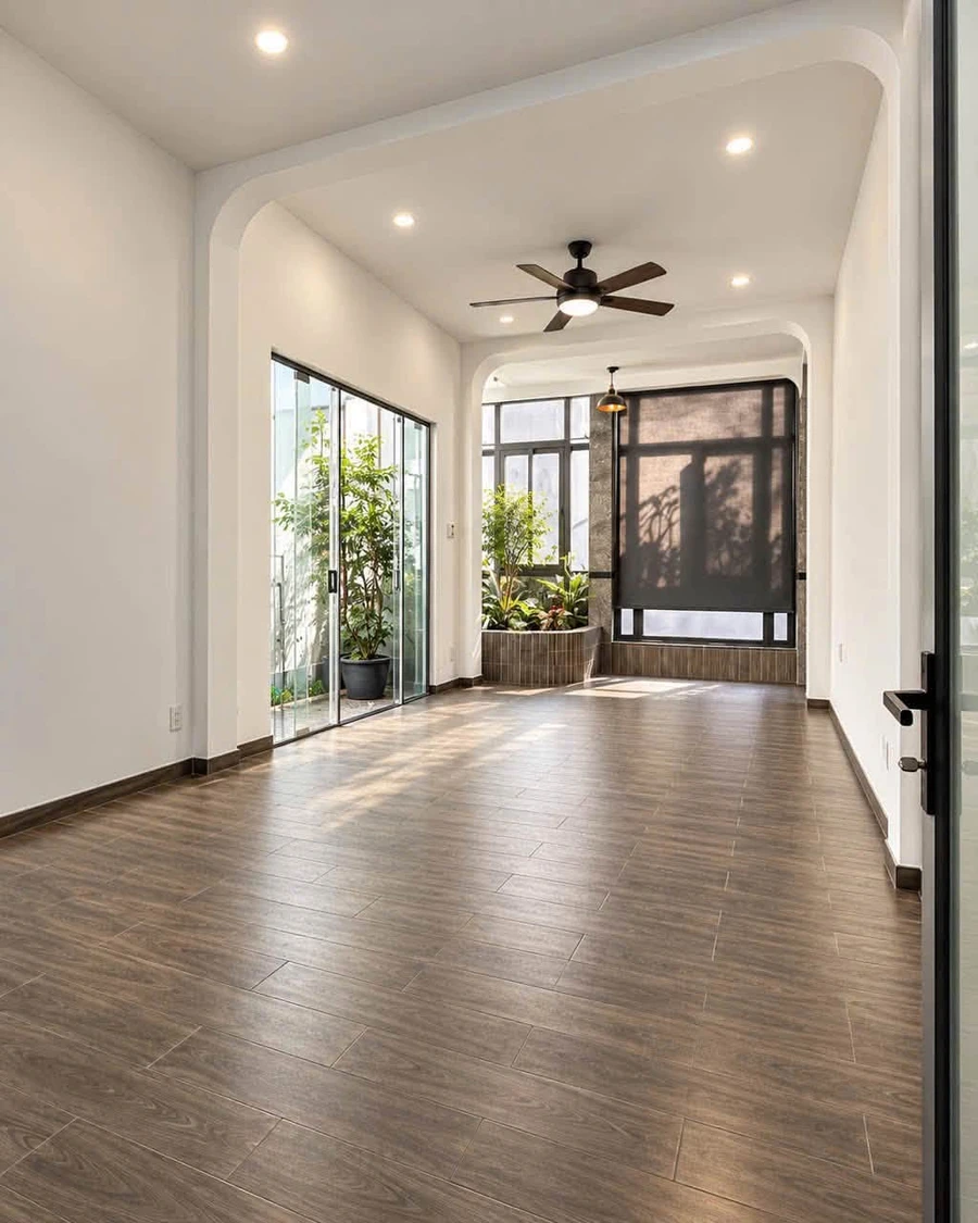 Bán nhà 3 tầng BTCT 105m2, 4PN khu Bàu Cát, Tân Bình, giá 8,5 tỷ - Ảnh thu nhỏ 4