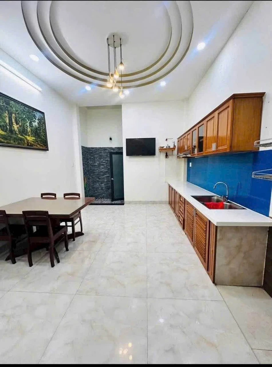 Bán nhà phố 3 tầng 181,6m² mặt tiền Lam Sơn, Nha Trang - Ảnh thu nhỏ 3