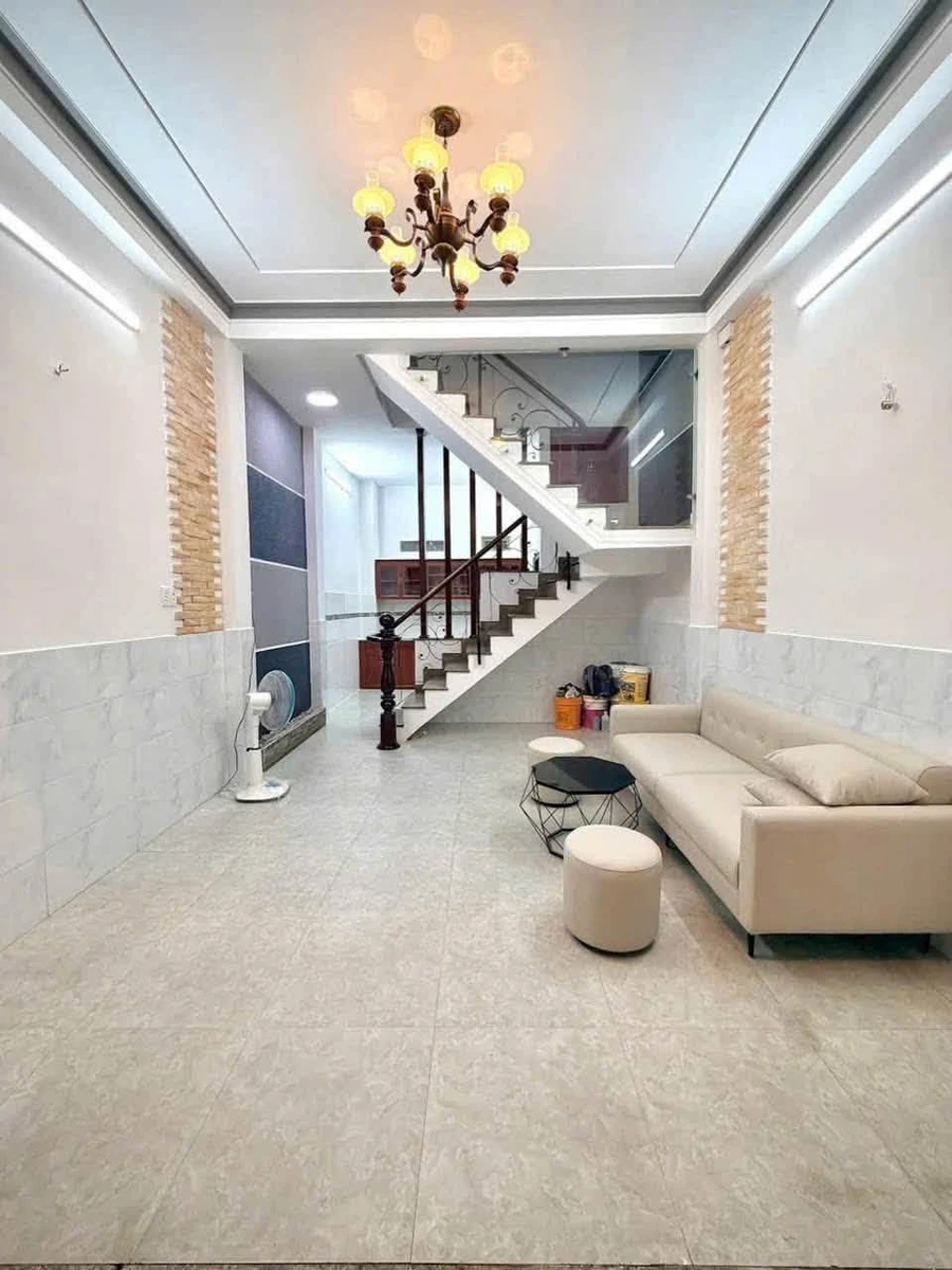 Bán nhà hẻm 4x10m 1 trệt 3 lầu 4PN, đường số 14 Bình Hưng Hòa A, Bình Tân, 5,18 tỷ - Ảnh thu nhỏ 2