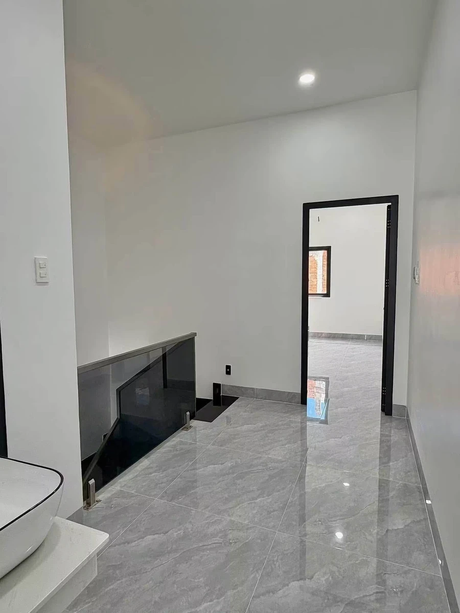Bán nhà 90m² 3PN gần Khu Du Lịch Bửu Long Thủ Đức 1.5 tỷ - Ảnh thu nhỏ 5