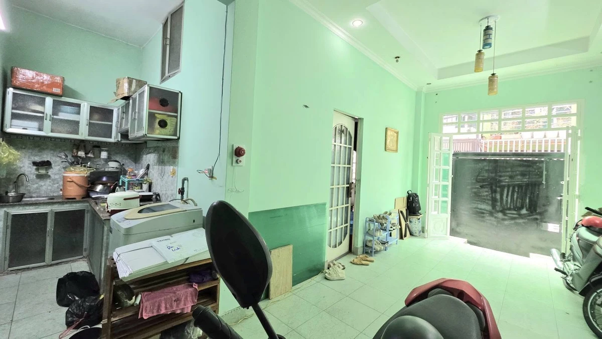 Bán nhà hẻm 3 tầng 8PN 60m² Phan Văn Hân, Bình Thạnh, giá 10,1 tỷ - Ảnh 1