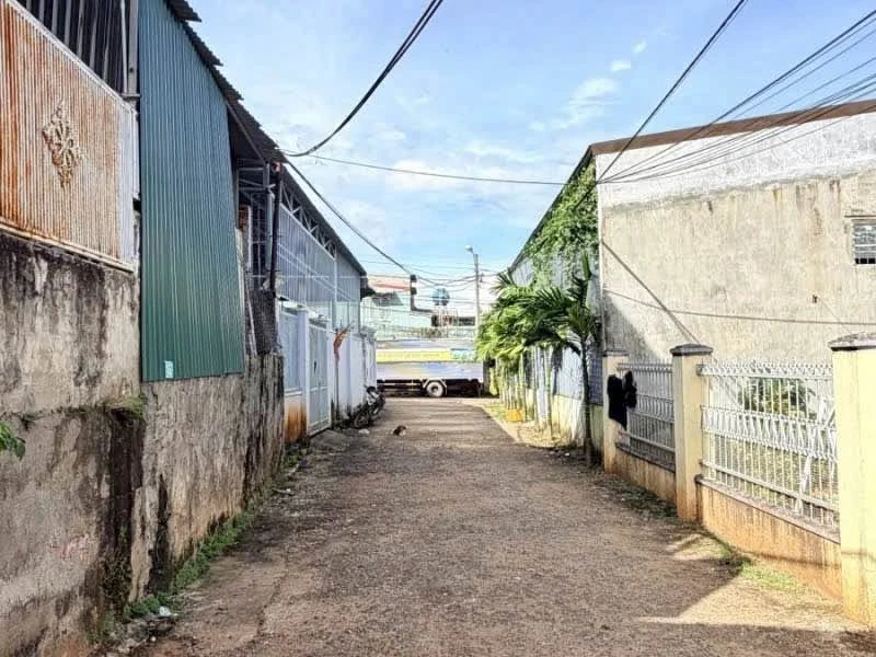 Bán đất hẻm Nguyễn Chí Thanh 94,5m² giá 2,65 tỷ - Ảnh thu nhỏ 2