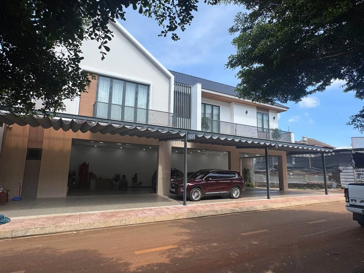 Bán nhà góc 2 mặt tiền Nguyễn Chí Thanh, Tân An, 176m², 11,9 tỷ - Ảnh thu nhỏ 4