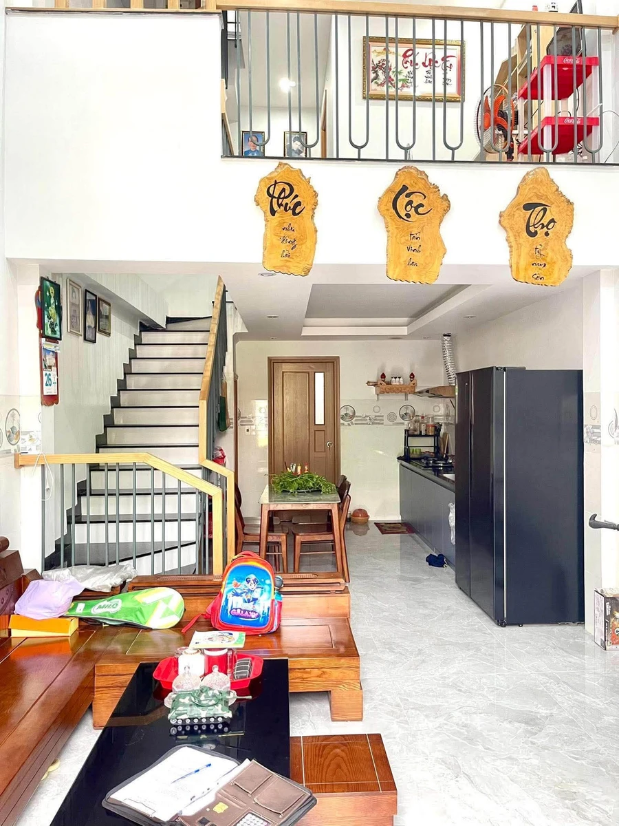 Bán nhà 3 tầng 116m² kiệt 7m Tôn Đản Quận 1, giá 3.64 tỷ - Ảnh 1