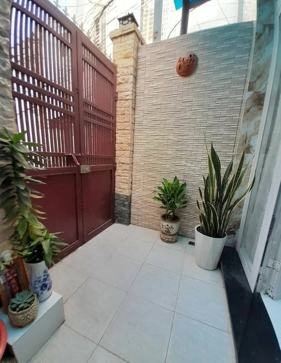 Bán nhà Quận 8, 6PN 4WC, 111 m2, 7 tỷ - Ảnh 1