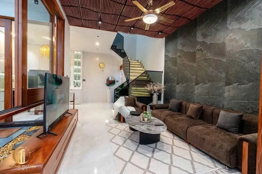 Bán nhà mặt tiền 125m² 4 phòng ngủ Nguyễn Xí Đà Nẵng - Ảnh 1