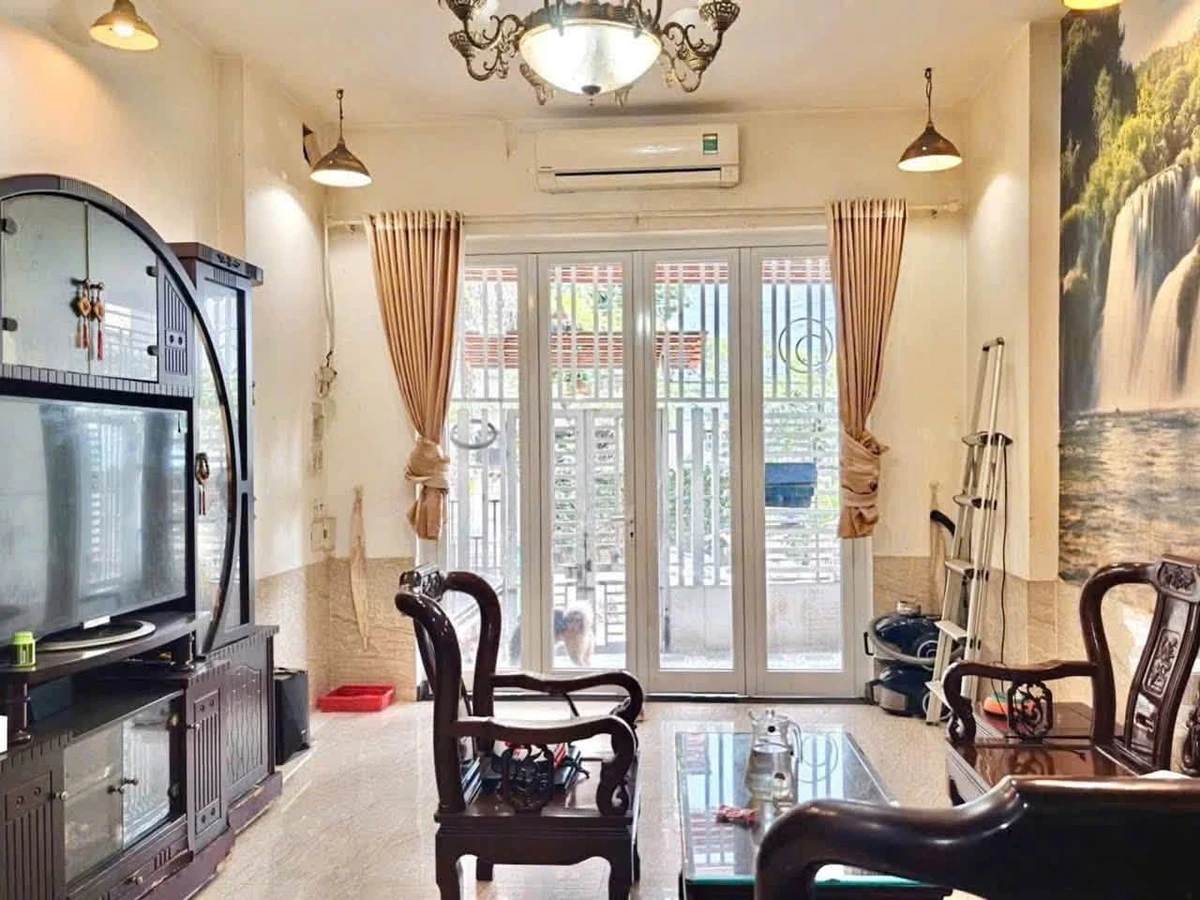 Bán nhà 1 trệt 2 lầu 80m² (4x20) Hiệp Phú, sát ga Metro, giá 5,5 tỷ - Ảnh thu nhỏ 2