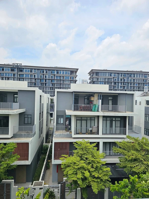 Bán nhà phố 4 tầng Khu HARUKA Bình Dương, 265m², 15 tỷ