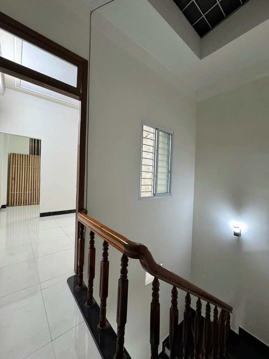 Bán nhà mặt tiền Ghềnh Ráng, Quy Nhơn, 40m2, 3 tầng - Ảnh thu nhỏ 4