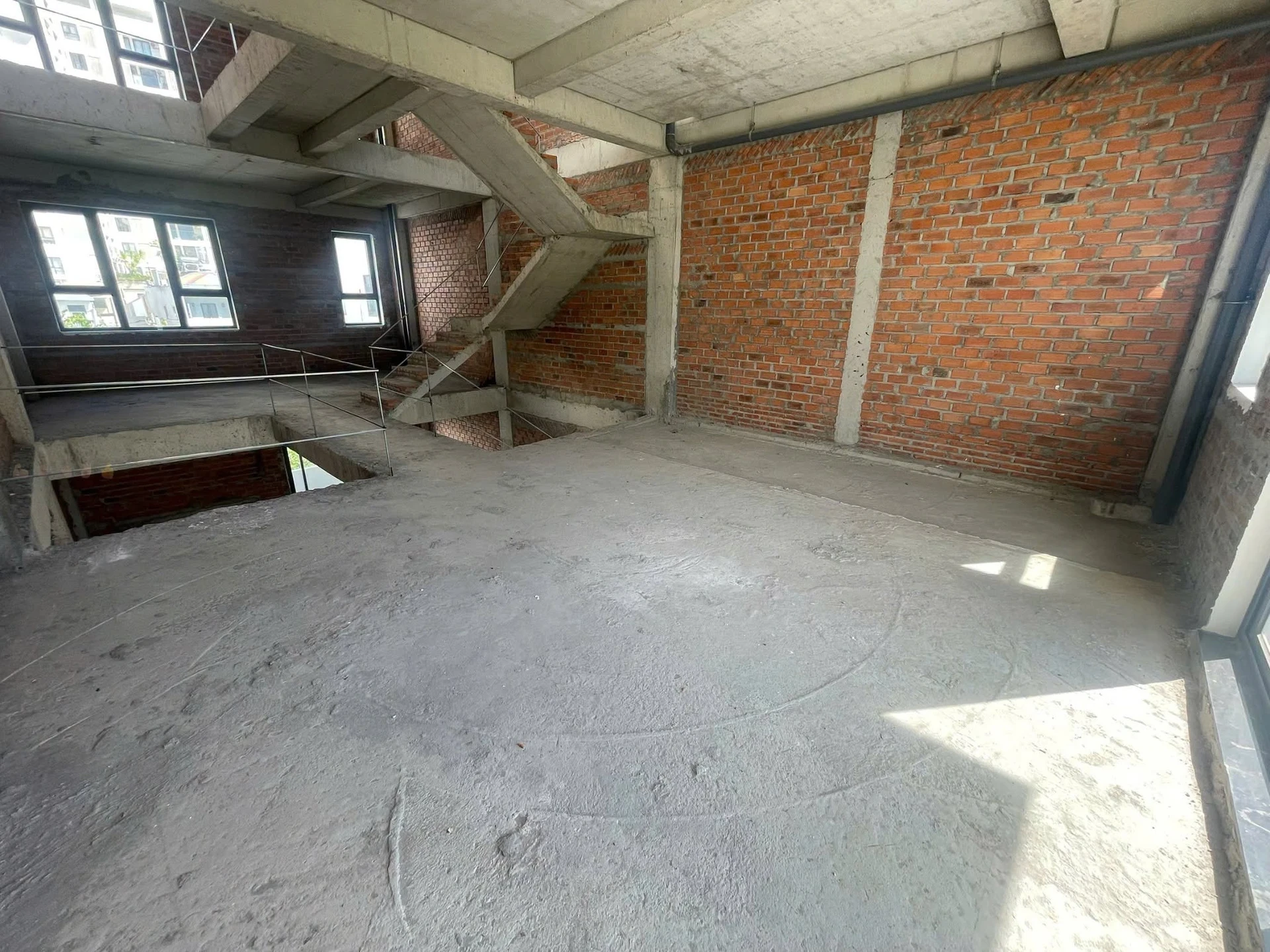 Nhà phố Đường số 22, VCN Phước Long, 232,7m², hơn 10 tỷ - Ảnh 1