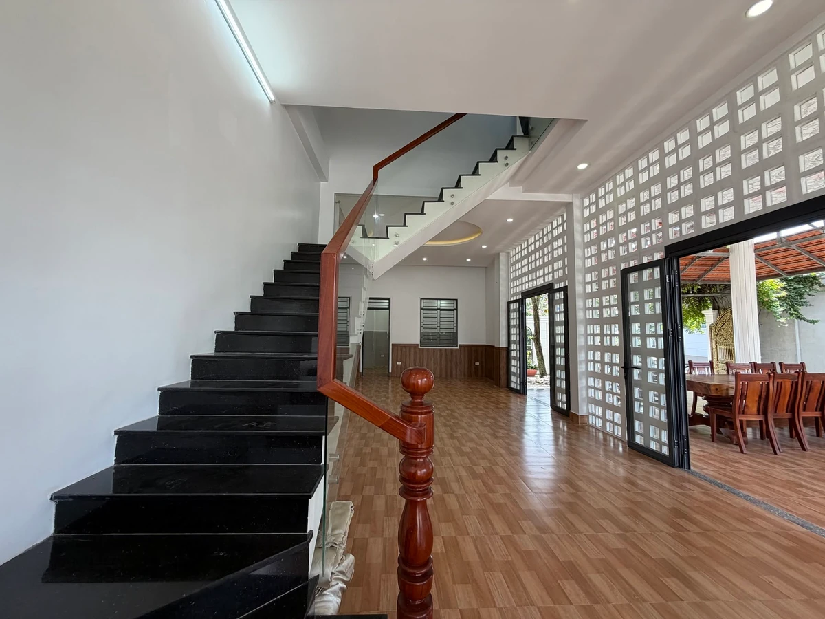 Bán nhà lầu sân vườn 294m² Tây Ninh - Ảnh thu nhỏ 4
