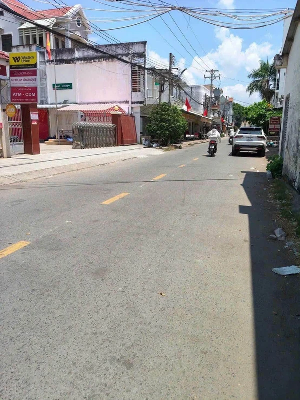 Bán lô đất trung tâm Thị Trấn Bình Đại 80m2 - 1 tỷ 1