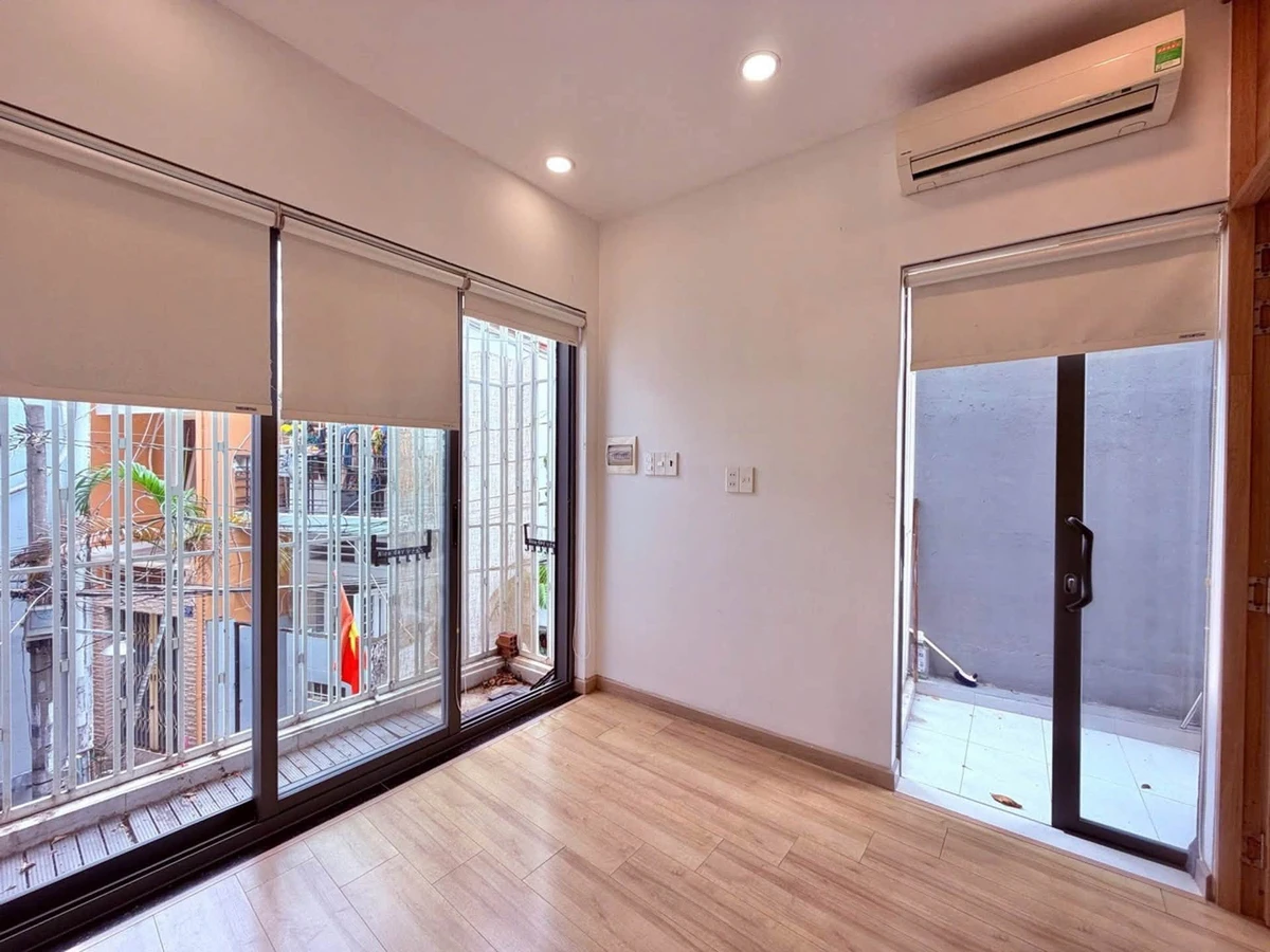 Bán nhà nở hậu 2 tầng 30m² Phường 5, Bình Thạnh giá hơn 2 tỷ - Ảnh thu nhỏ 4