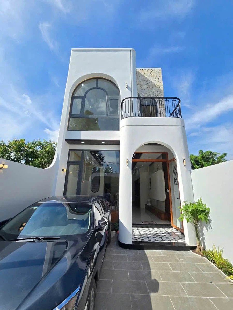 Bán nhà phố 3PN 100m² Phường Hố Nai, 3,55 tỷ - Ảnh 1