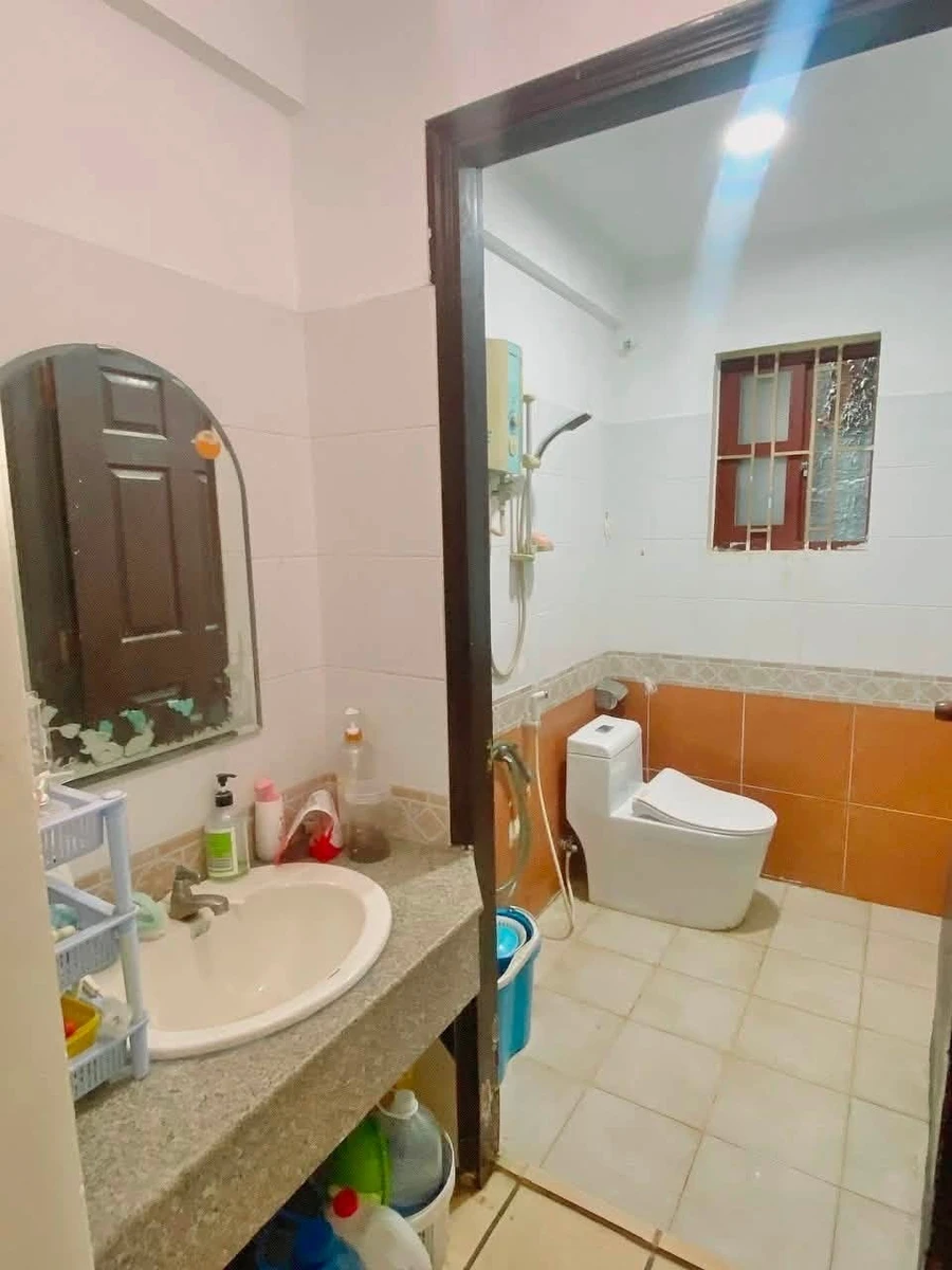 Bán nhà hẻm thông Tô Hiến Thành, 130m2, 4PN, giá hơn 15 tỷ, Quận 10 - Ảnh thu nhỏ 5