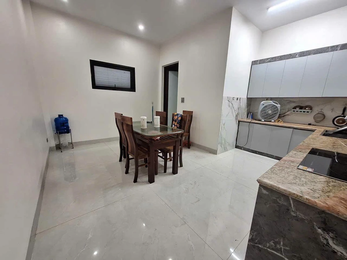 Bán nhà 3 tầng 120m² mặt tiền 5m, Quận 12 - Ảnh thu nhỏ 3