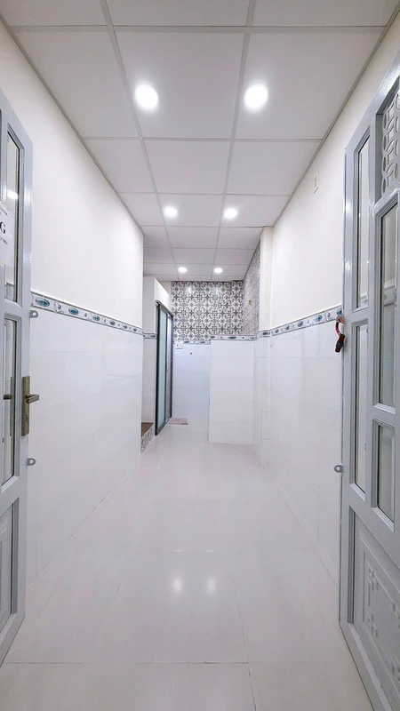 Bán nhà 2PN 11,4m² Quận 4 - 1,85 tỷ