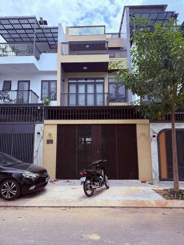 Bán nhà 3 tầng 100m² đường 47 Mỹ Gia Nha Trang từ 9,1 tỷ