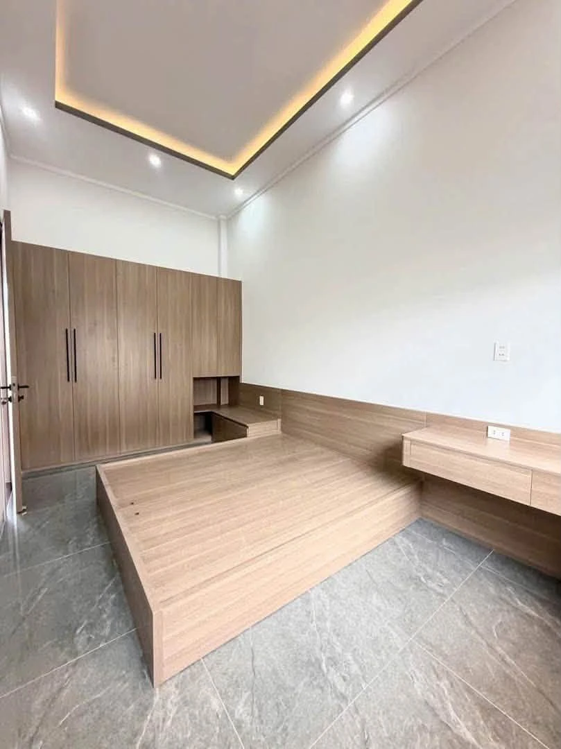Nhà Bàu Trâm 102m² giá 1 tỷ 250 triệu - Ảnh thu nhỏ 4