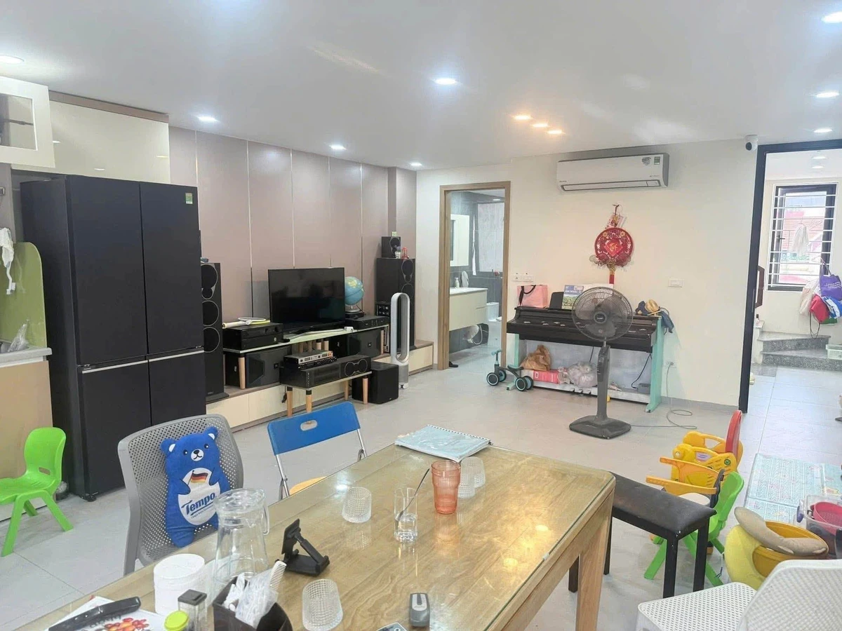 Bán nhà phố 56m2 Trần Quang Diệu, Đống Đa 29.9 tỷ - Ảnh thu nhỏ 4