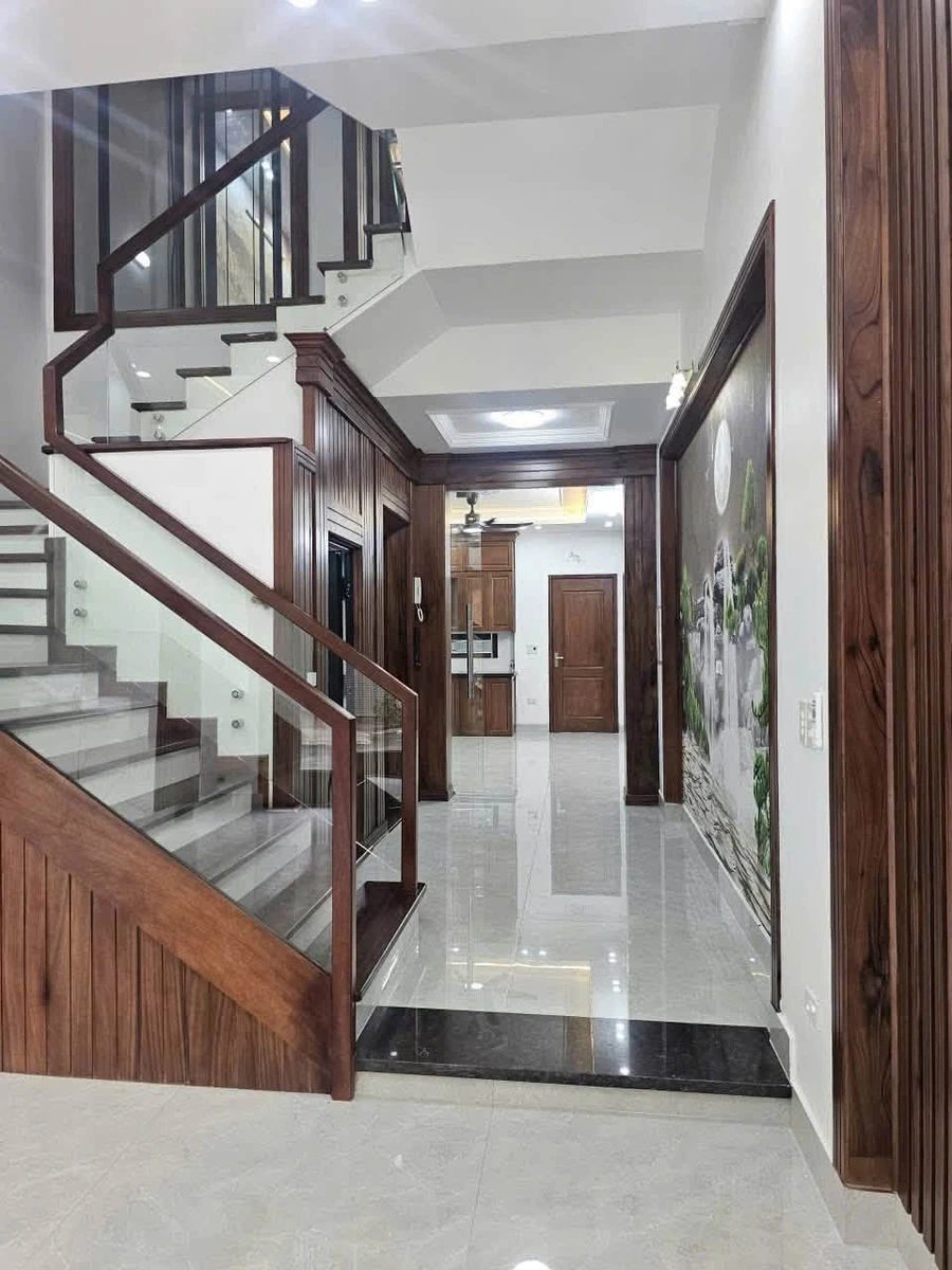 Bán nhà 4 tầng 67,5 m2 có thang máy TP Hải Dương - Ảnh 1