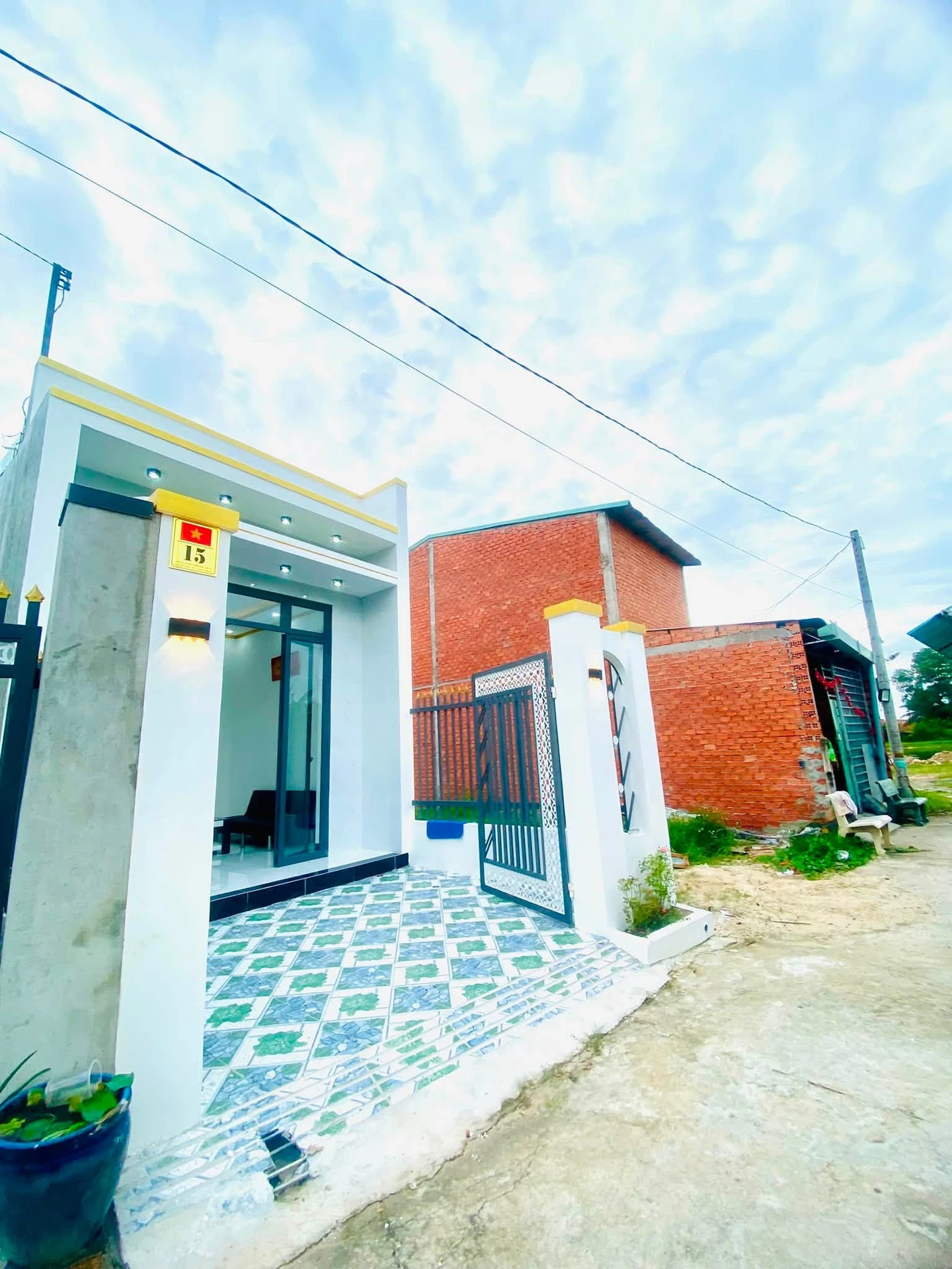Bán nhà mới 100% hẻm betong 4m, 4x21m, 2 phòng ngủ, Trường Hoà, Tây Ninh giá 779 triệu - Ảnh 1