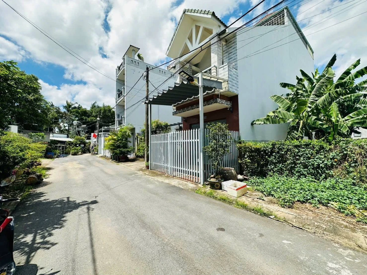 Bán nhà phố 4 PN, 250m², 4 tỷ 979 triệu ở Biên Hoà, Bình Dương - Ảnh thu nhỏ 4