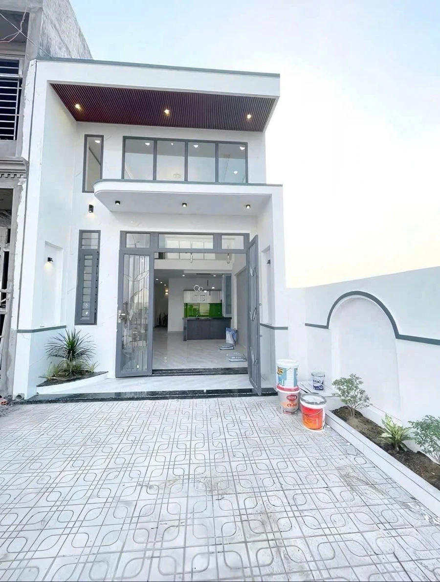 Bán nhà 3PN + sân ô tô, 130m², 500 triệu, Tân Phú - Ảnh 1