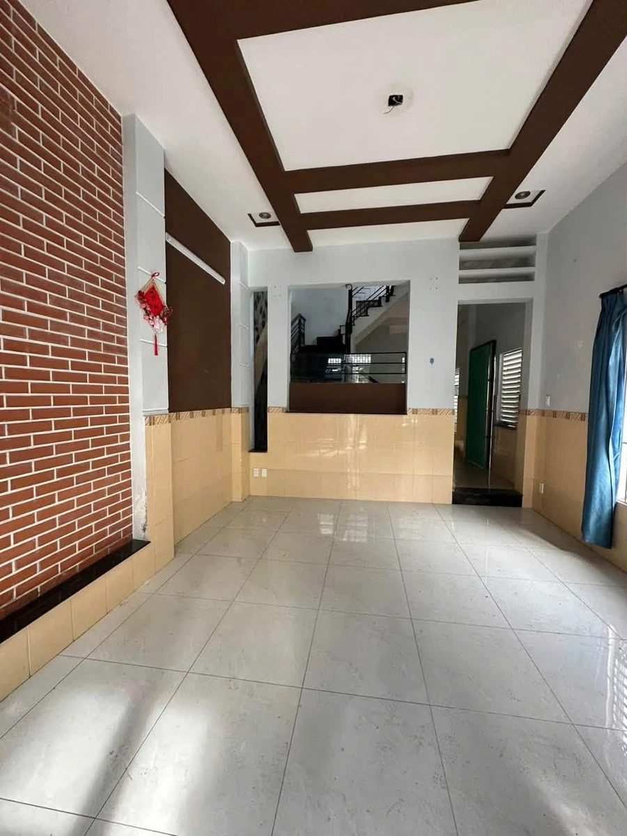 Bán nhà 3 tầng 62m² hẻm xe hơi đường 4, Trường Thọ, Thủ Đức giá 5,7 tỷ - Ảnh thu nhỏ 2