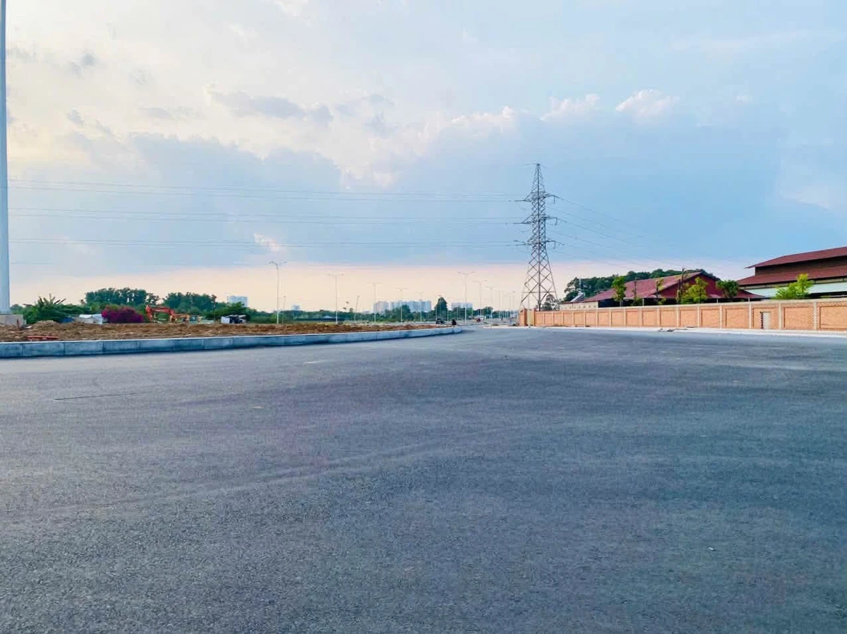 Bán đất mặt tiền Đỗ Văn Thi 200m2 Quận 12 - Ảnh 1
