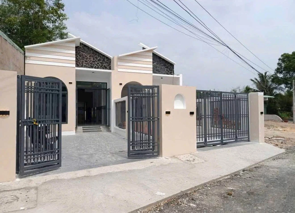 Bán nhà 5x30m full thổ cư, 2 phòng ngủ, giá 1 tỷ 079 tại Gò Dầu, Tây Ninh - Ảnh thu nhỏ 2