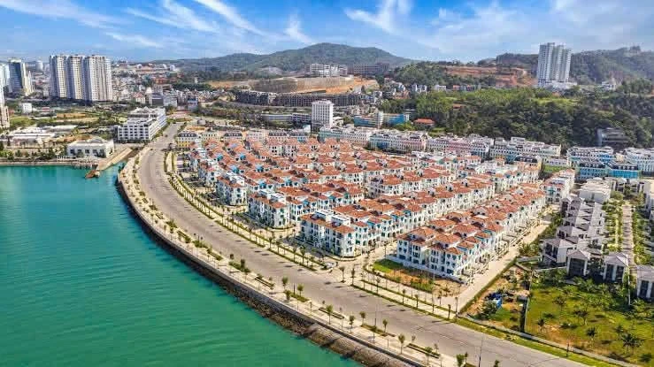 Bán biệt thự biển tứ lập 160-170m2, Hạ Long từ 17,5 tỷ - Ảnh thu nhỏ 2