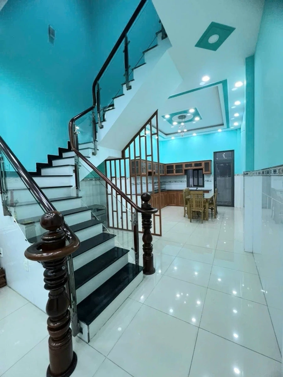 Bán nhà hẻm xe hơi 60m2 đường Hồ Học Lãm, Bình Tân, giá hơn 5 tỷ - Ảnh thu nhỏ 2