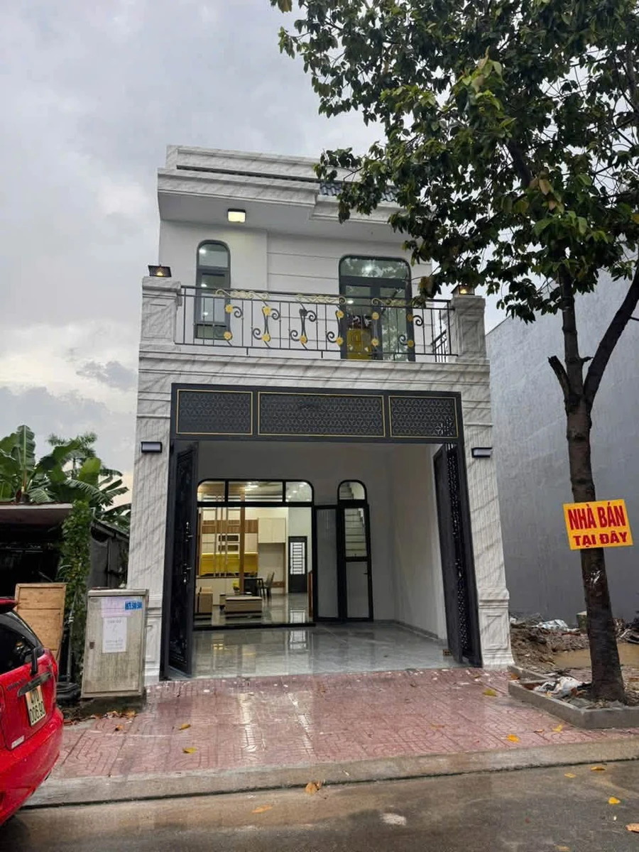 Bán nhà 90m2, 3 phòng ngủ Bến Cát, Hồ Chí Minh - Ảnh 1