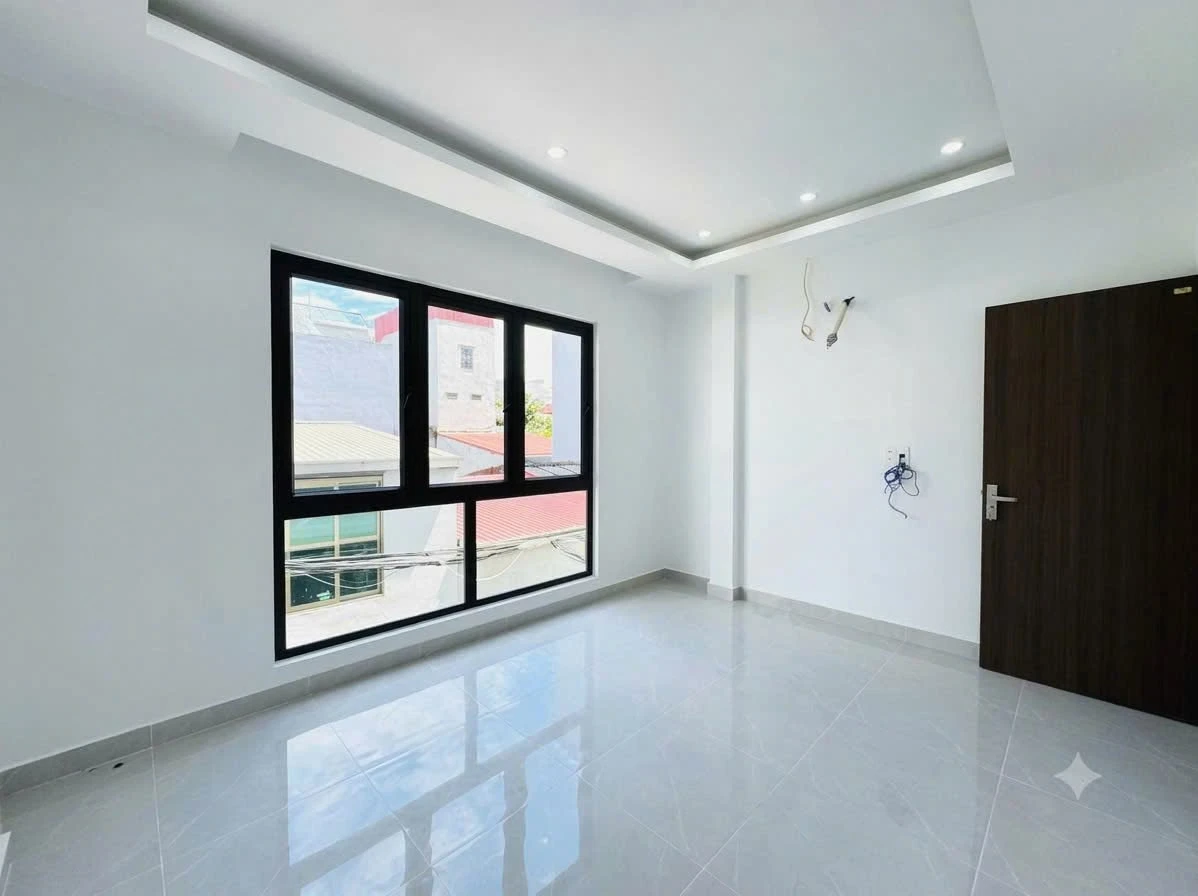 Bán nhà 3 tầng 41m2 gần chợ Quận 1 - Ảnh thu nhỏ 3