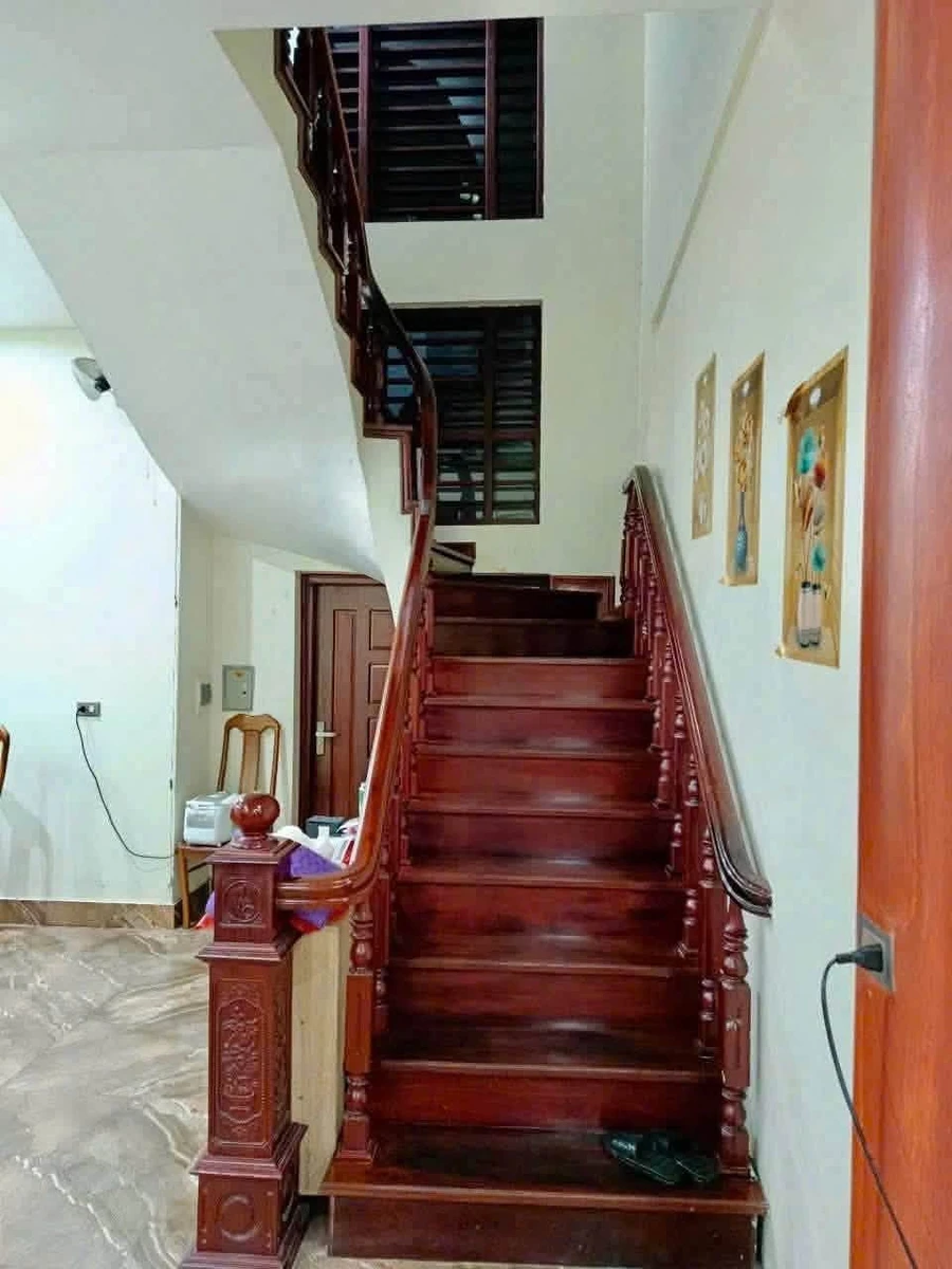 Bán biệt thự tân cổ điển 200m2, 4 PN, gần Metro Hạ Long - Ảnh thu nhỏ 2
