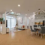 Bán nhanh 3PN L4-10.10 view kép Landmark 81 & Bitexco, 108,7m2, đã có sổ hồng vĩnh viễn - Ảnh thu nhỏ 1