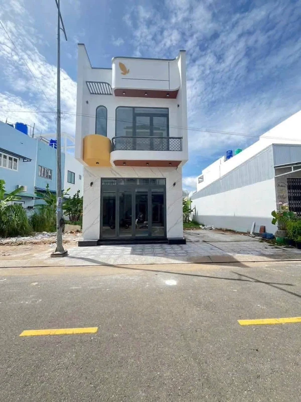 Bán nhà 1 trệt 1 lầu 80m² 4 PN 3 WC An Hòa Rạch Giá