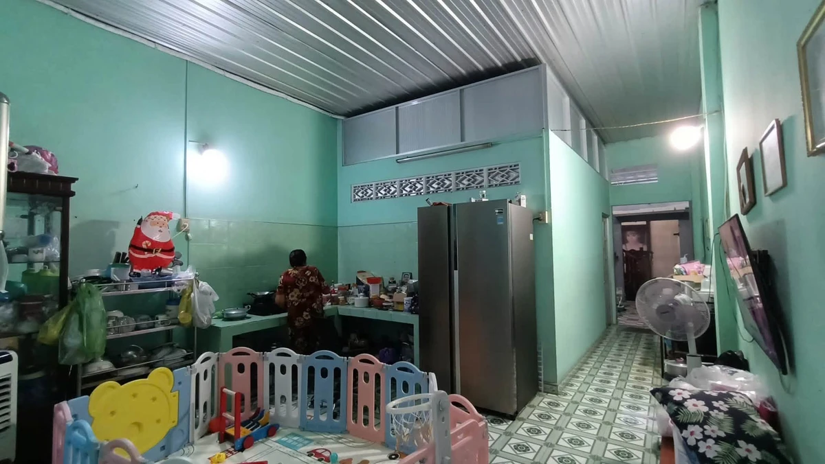 Nhà mặt tiền Trần Quốc Toản 135m2 Bình Chánh 9 tỷ - Ảnh thu nhỏ 3
