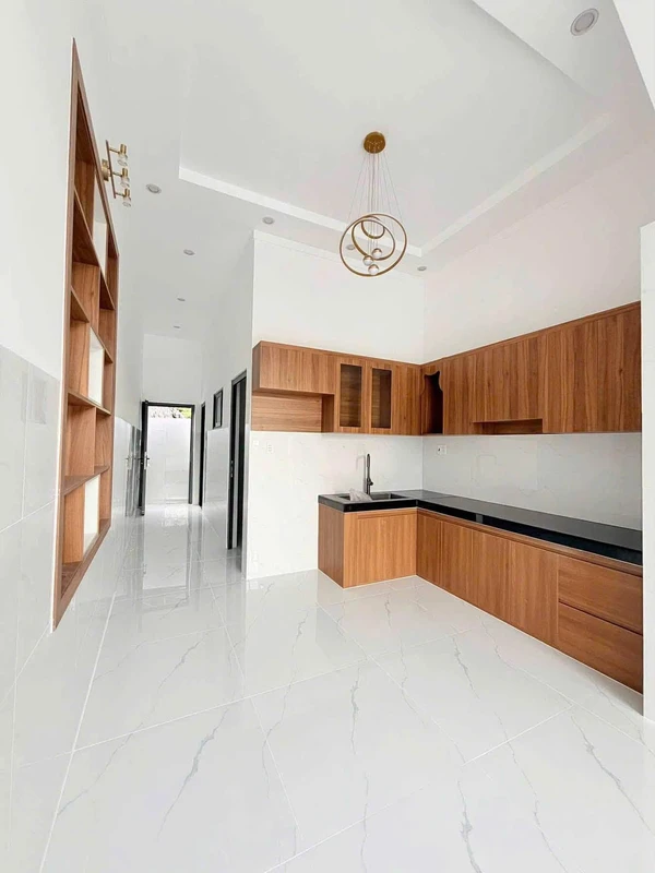 Bán nhà hoàn thiện 60m² 3 phòng ngủ Định Hoà, Thủ Dầu Một
